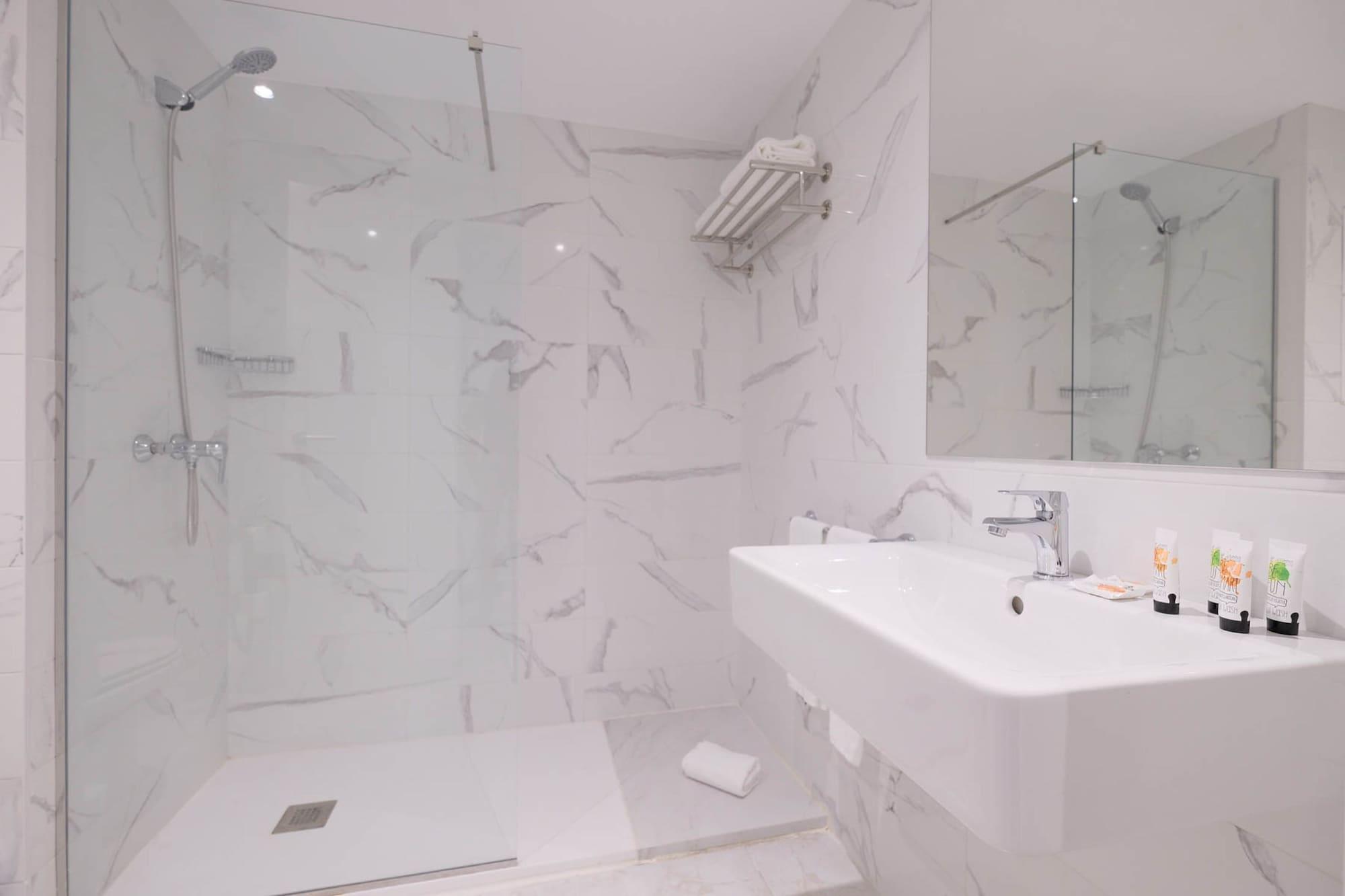 Azuline Hotel Palmanova Garden Экстерьер фото