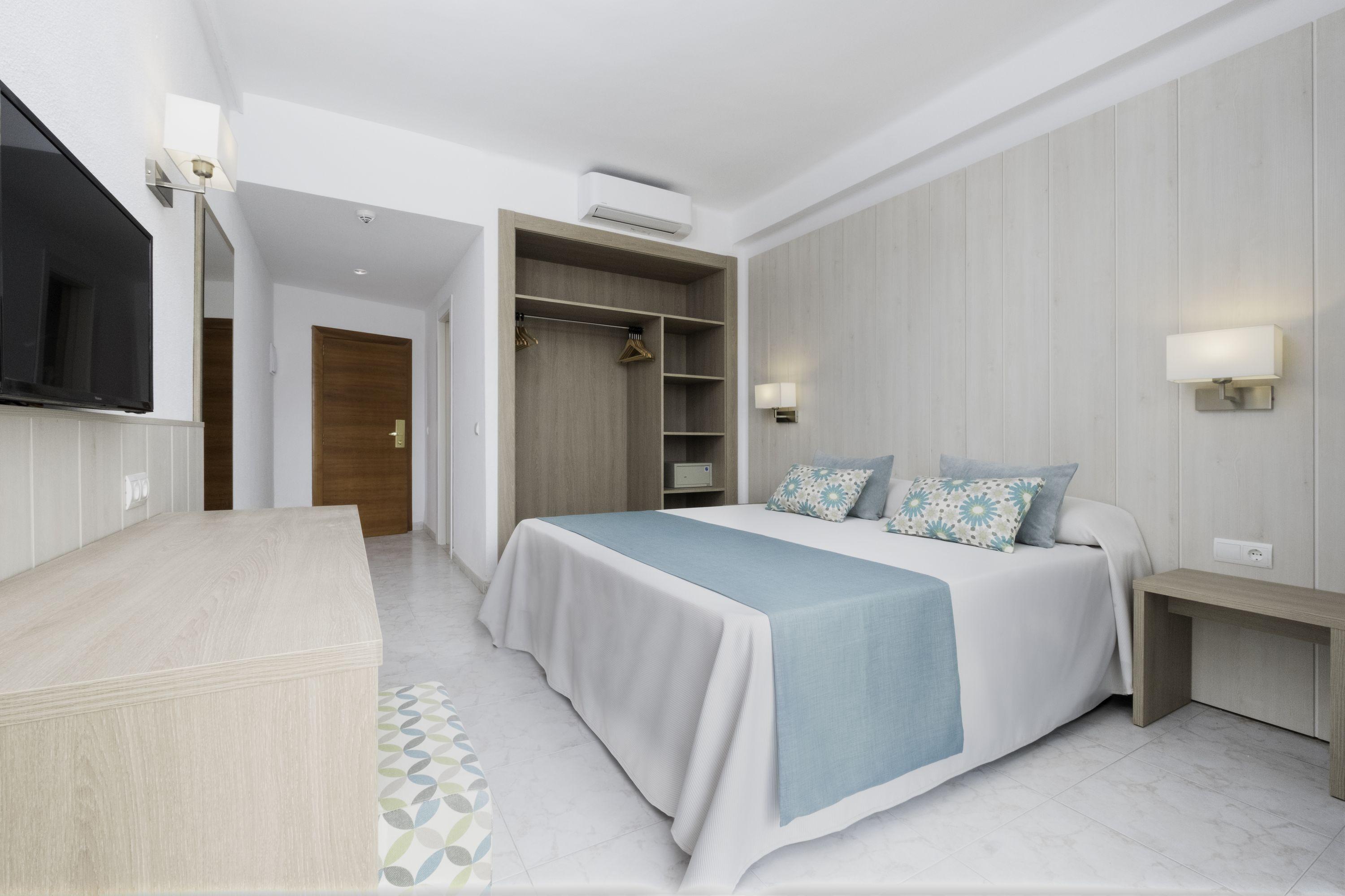 Azuline Hotel Palmanova Garden Экстерьер фото