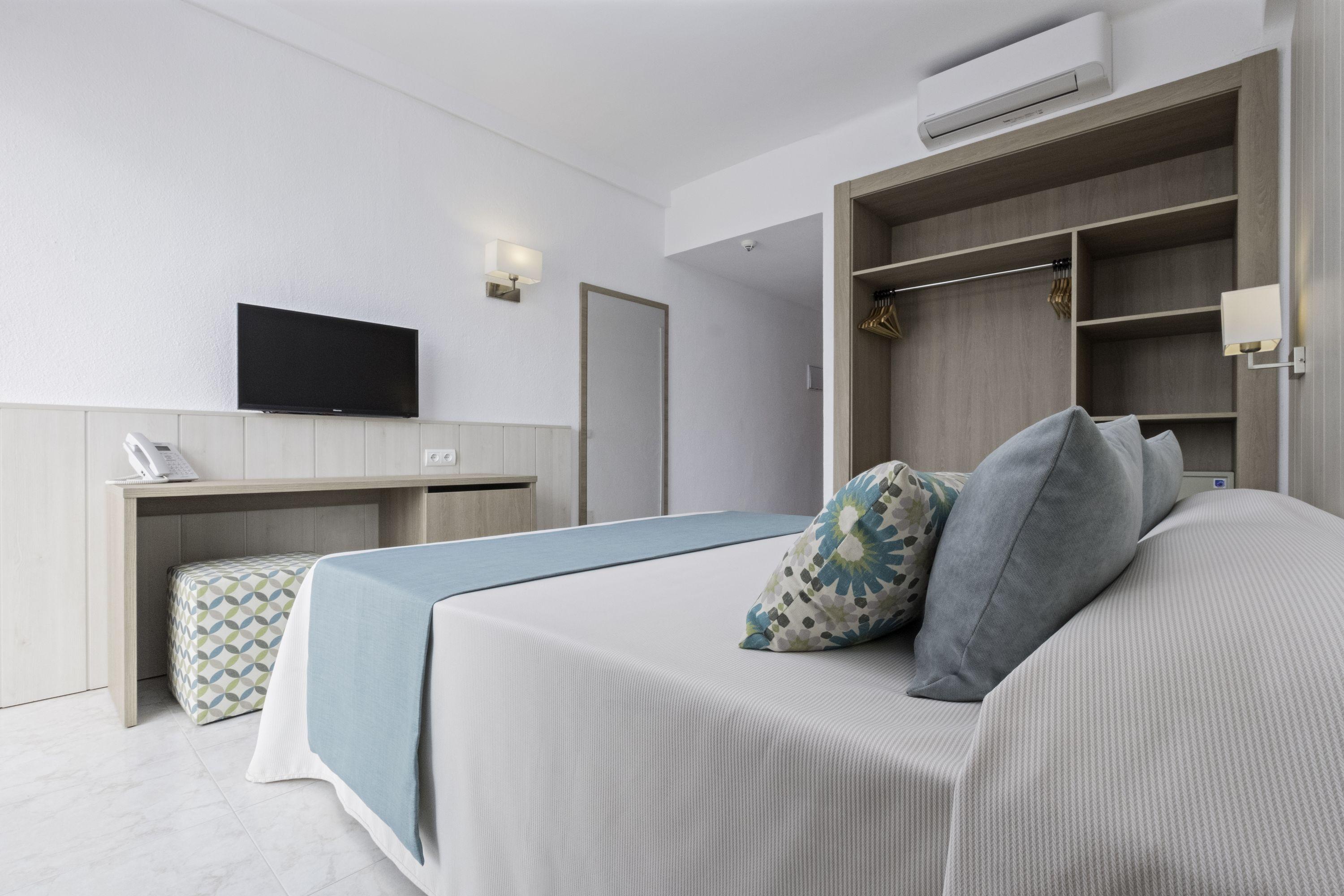 Azuline Hotel Palmanova Garden Экстерьер фото