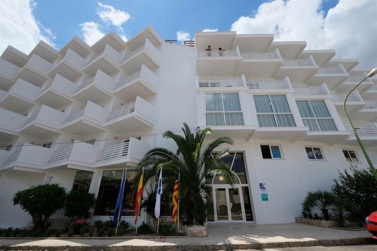Azuline Hotel Palmanova Garden Экстерьер фото